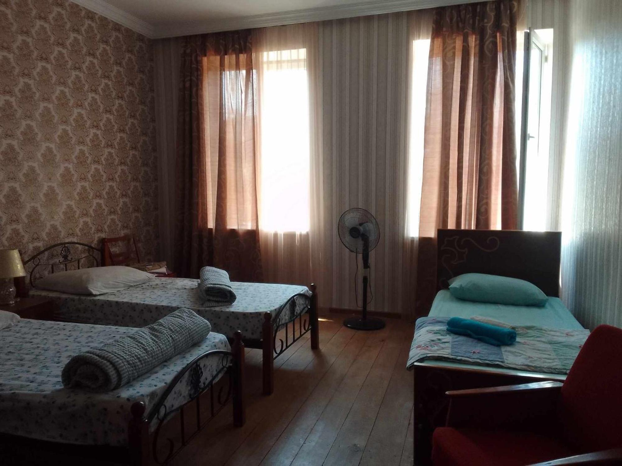 Natia Hotel Telavi Kültér fotó