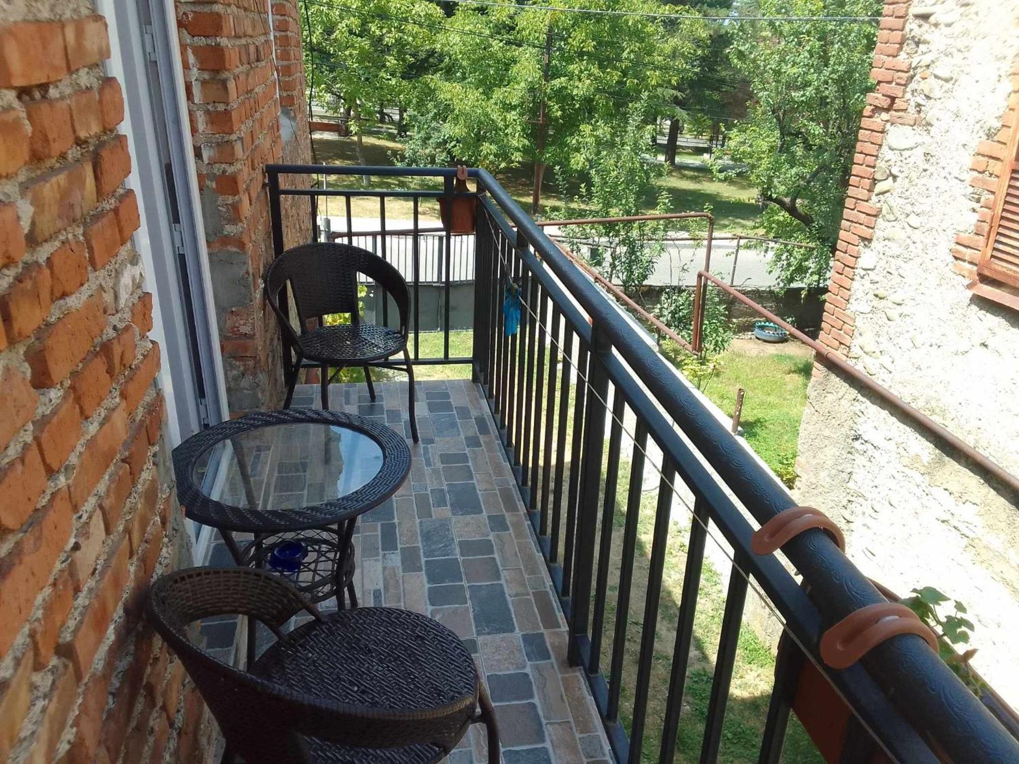 Natia Hotel Telavi Kültér fotó